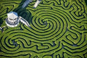 longleat-hedge-maze-1[2]